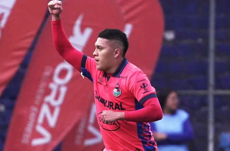 Jefry Bantes marca el punto de quiebre y lidera la clasificación de Municipal a semifinales Jefry Bantes anota en la victoria de Municipal